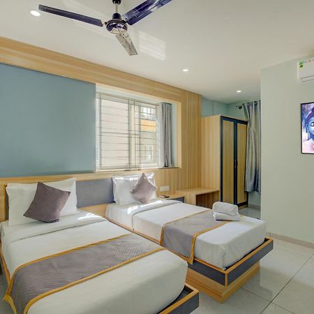 Hotel Park Lane Yelahanka Bangalore Eksteriør billede