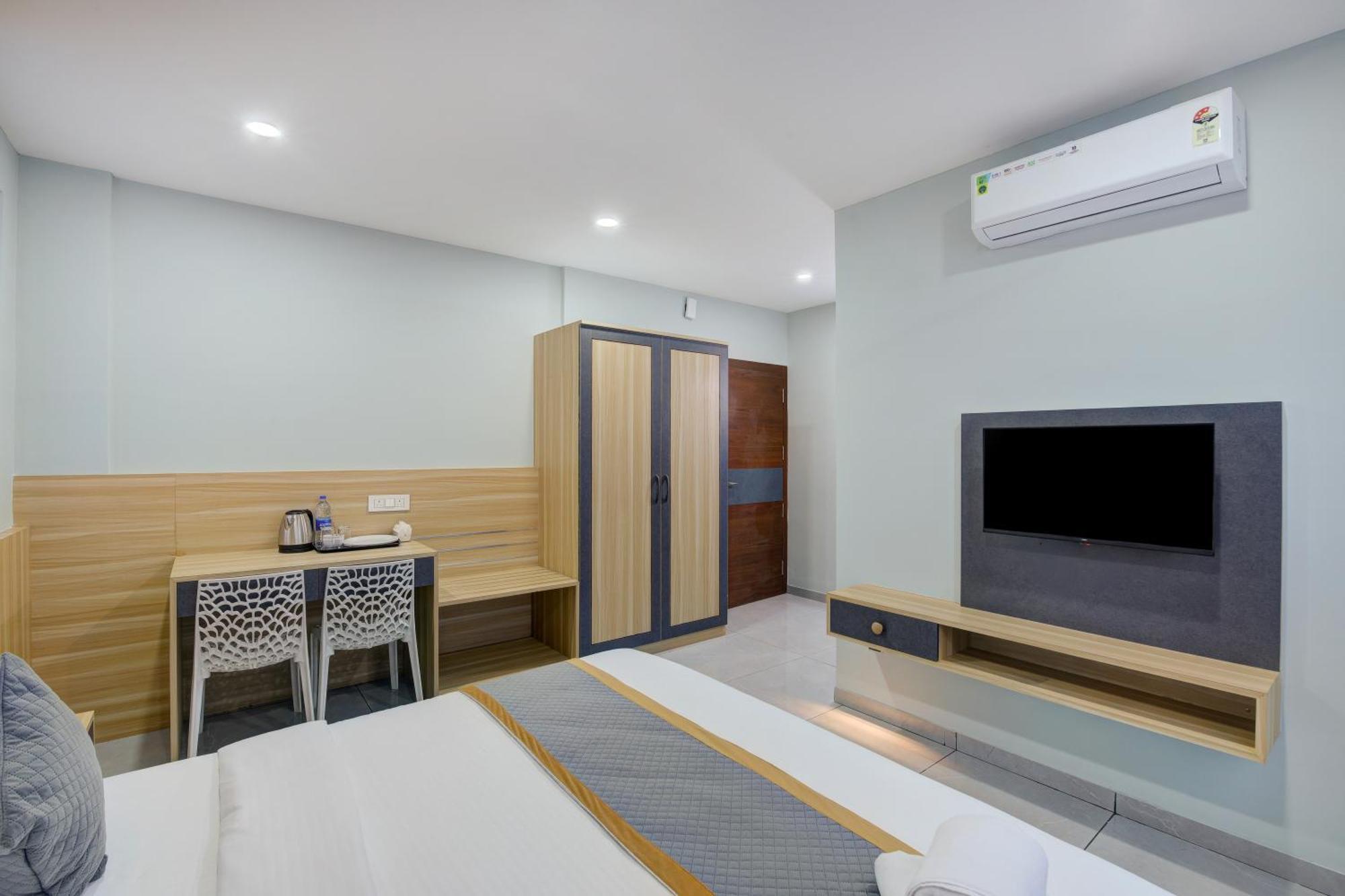 Hotel Park Lane Yelahanka Bangalore Eksteriør billede