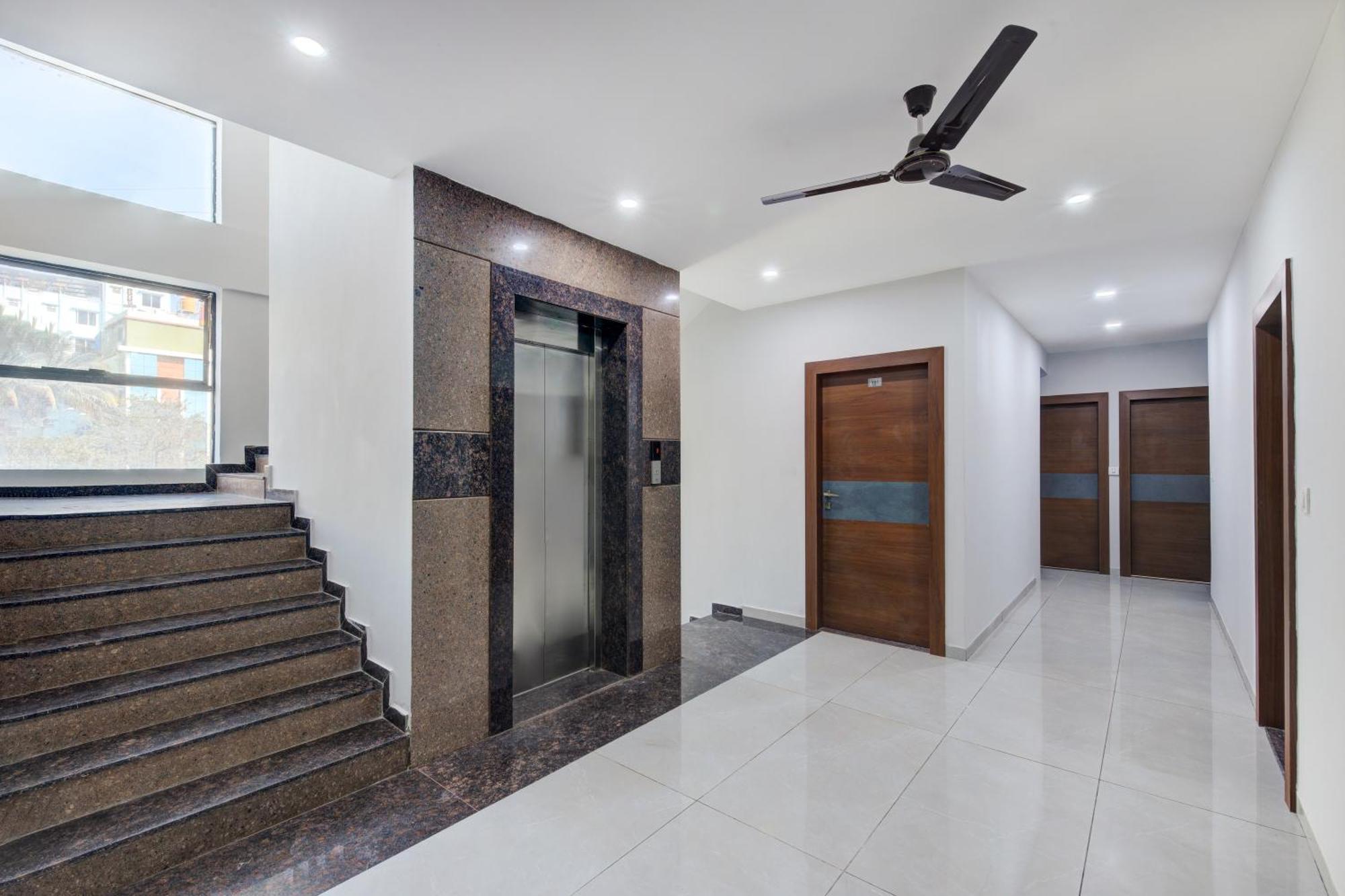 Hotel Park Lane Yelahanka Bangalore Eksteriør billede